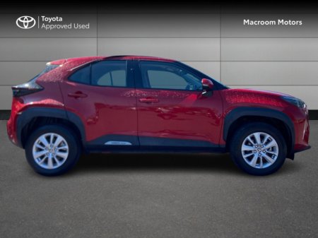 2024 Toyota Yaris Cross END OF YEAR CLEARANCE SALE!YARIS CROSS LUNA €29,000