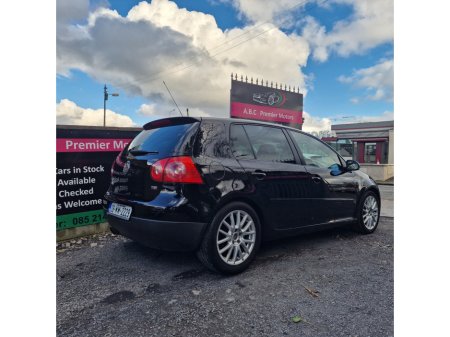 2008 Volkswagen Golf - thumbnail 2