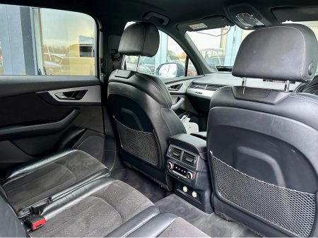 2017 Audi Q7 3.0 TDI S LINE QUATTRO 268BHP €35,950 thumbnail