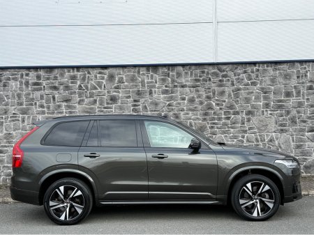 2022 Volvo XC90 - thumbnail 17
