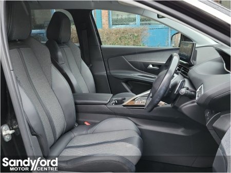 2022 Peugeot 3008 1.2 PureTech 130bhp Auto Allure €27,950 thumbnail