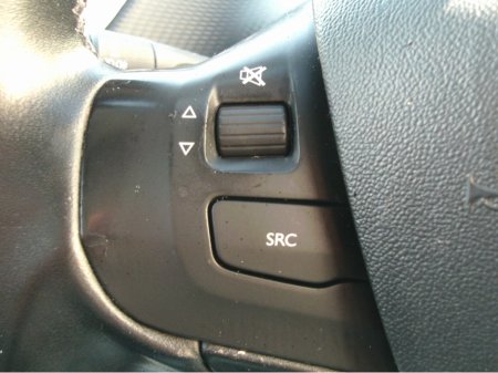 2016 Peugeot 2008 - thumbnail 14