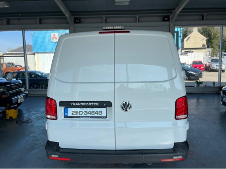 2021 Volkswagen Transporter - thumbnail 8
