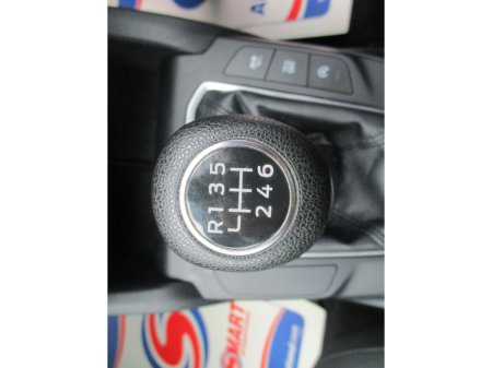 2019 Ford Focus - thumbnail 15