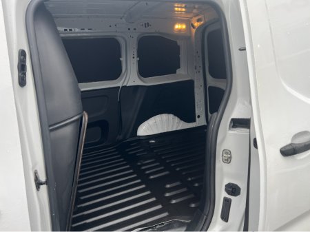 2021 Peugeot Partner PROFESSIONAL PLUS (Price ex vat) €11,950 thumbnail