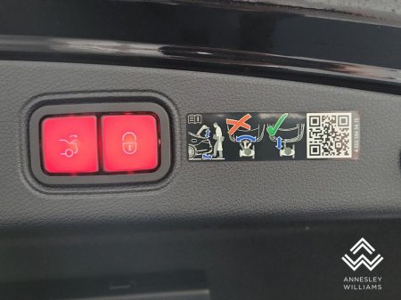 2023 Mercedes-Benz E Class - thumbnail 25