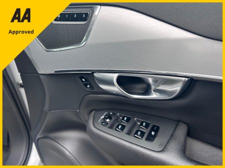 2017 Volvo XC90 2017 VOLVO XC90 2.0D4 190BHP 7 SEATER €28,950 thumbnail