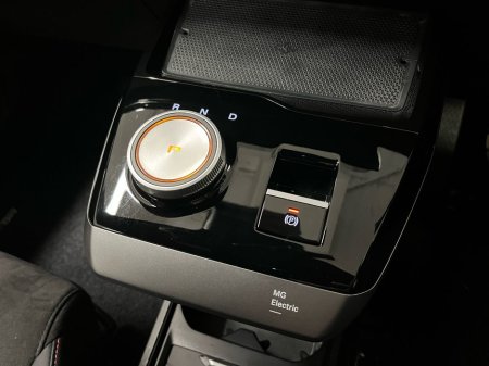 2023 MG 4 - thumbnail 4