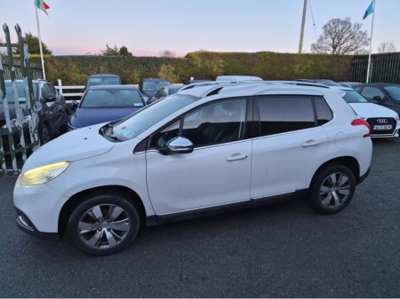 2014 Peugeot 2008 1.2 E-VTI 82 ALLURE AUTO 5DR €6,995 thumbnail