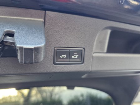 2018 Volkswagen Arteon 2.0 TSI R LINE EDITION 280BHP VIRTUAL DASH FULL LEATHER HEATED ELECTRIC SEATS SAT NAV CARPLAY ANDROID AUTO BLIND SPORT PARKING SENSORS SELF PARKING ASSIST 360 CAMERA €28,500 thumbnail