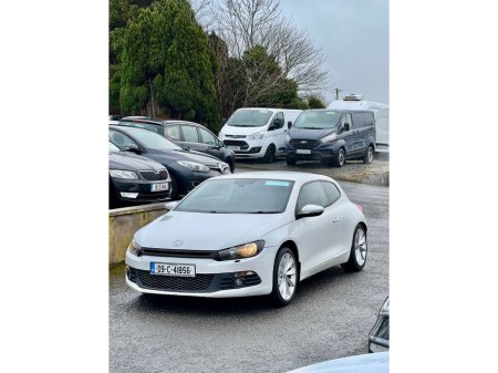 2009 Volkswagen Scirocco - thumbnail 3