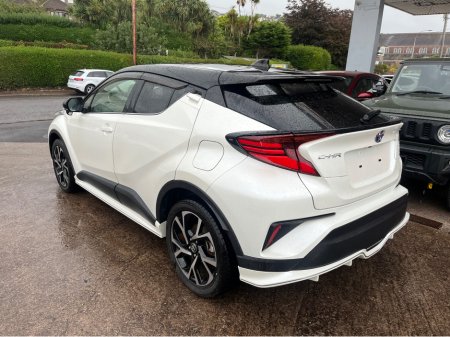 2020 Toyota C-HR Hybrid sport €25,500