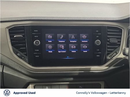 2022 Volkswagen T-Roc 1.0 TSI 110bhp Design thumbnail