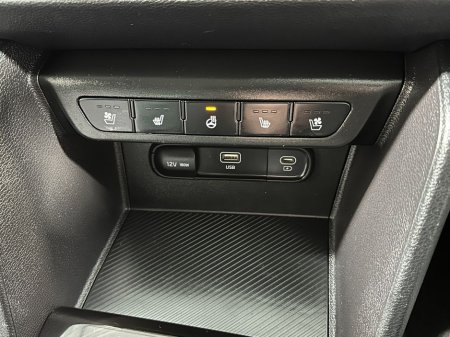 2025 Kia Sportage - thumbnail 26