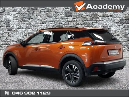 2023 Peugeot 2008 - thumbnail 3