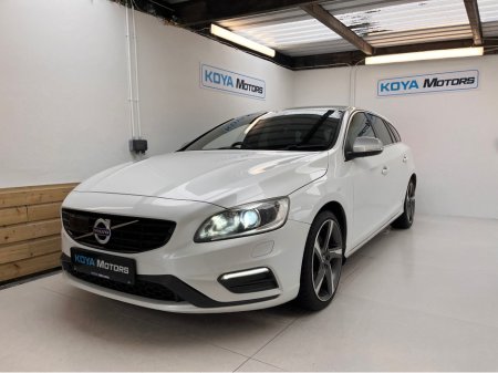 2016 Volvo V60 2.0 D4 R-DESIGN DIESEL AUTO // FULL LEATHER ELECTRIC SEATS // REVERSING CAMERA // CRUISE CONTROL // LANE ASSIST // COLLISION WARNING SYSTEM // TOP SPEC // UPGRADED ALLOYS €16,950
