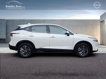 2023 Nissan Qashqai - thumbnail 5