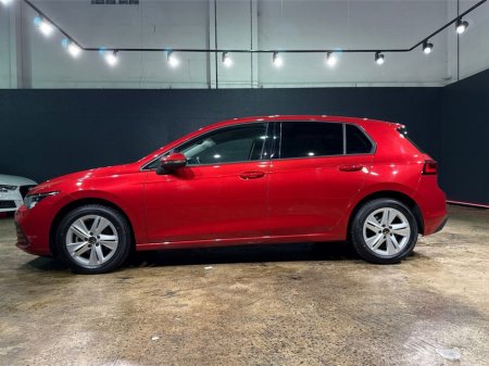 2021 Volkswagen Golf E-TSI - HYBRID - ALLOY WHEELS - MULTI FUNCTION STEERING WHEEL - CRUISE CONTROL - REVERSE CAMERA - €23,950 thumbnail