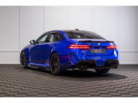 2025 BMW M5 - thumbnail 4