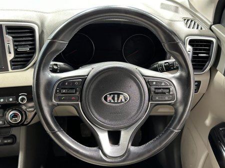 2018 Kia Sportage Platinum 1.7 Crdi €17,900 thumbnail