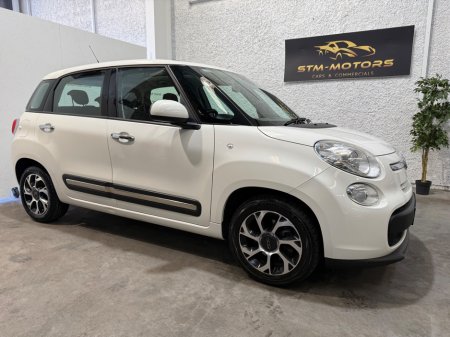 2017 Fiat 500l - thumbnail 3