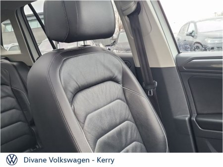 2020 Volkswagen Tiguan - thumbnail 25