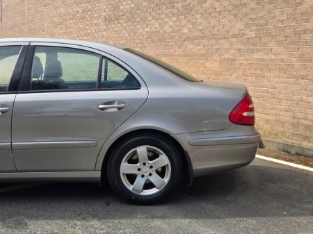 2006 Mercedes-Benz E Class - thumbnail 13