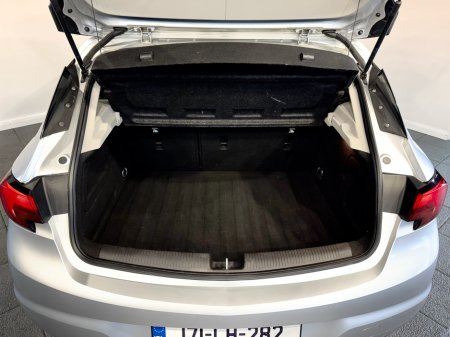 2017 Opel Astra - thumbnail 7