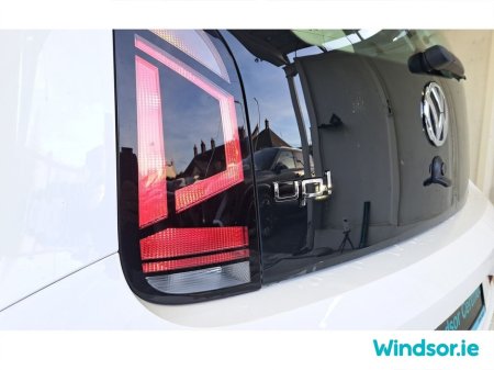 2020 Volkswagen up! MOVE UP €13,995 thumbnail