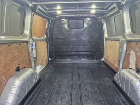 2015 Ford Transit Custom - thumbnail 14