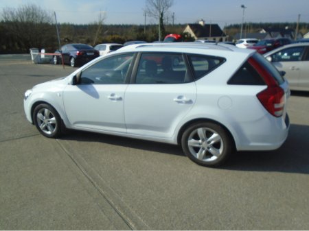 2011 Kia Ceed - thumbnail 2