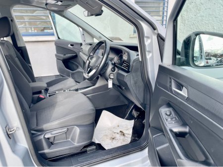 2023 Volkswagen Caddy Maxi Life LIFE 2.0TDI 122BHP A7F 5DR DSG AUTO 7 SEAT €36,950 thumbnail