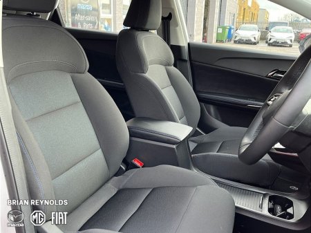 2025 MG 4 - thumbnail 15