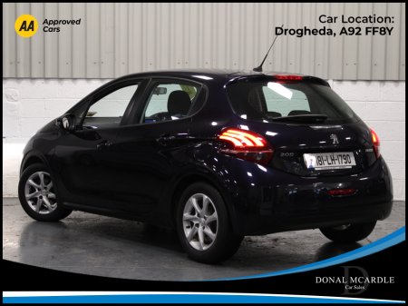 2018 Peugeot 208 - thumbnail 10