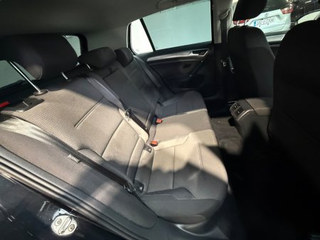 2015 Volkswagen Golf - thumbnail 20