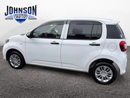 2020 Toyota Passo - thumbnail 6