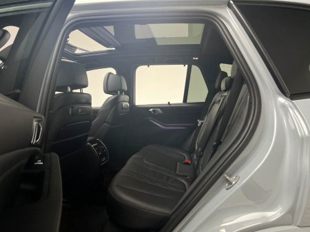 2024 BMW X5 50E M SPORT XDRIVE *HUGE SPEC* €99,990 thumbnail