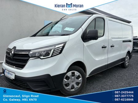 2023 Renault Trafic - thumbnail 1