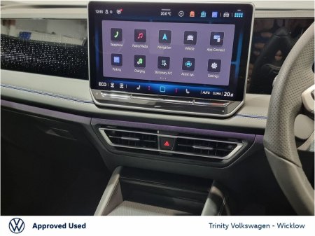 2025 Volkswagen Tiguan - thumbnail 17