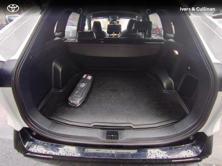 2022 Toyota Rav4 RAV4 PLUG-IN HYBRID SPORT 4DR AUTO €40,890 thumbnail