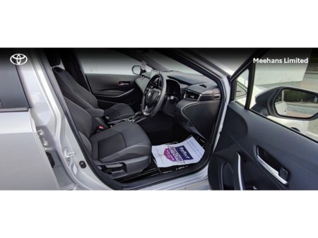 2023 Toyota Corolla COROLLA HYBRID LUNA H/B €25,950 thumbnail