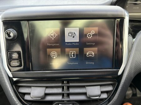 2016 Peugeot 2008 ONE OWNER LOW MILEAGE ALLURE MODEL €8,780 thumbnail