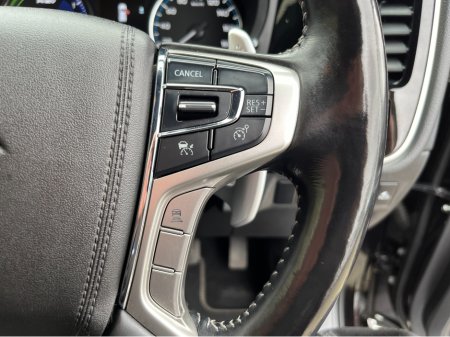 2021 Mitsubishi Outlander - thumbnail 25