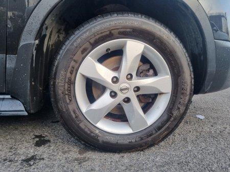 2013 Nissan Qashqai - thumbnail 11