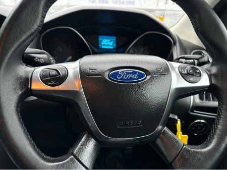 2013 Ford Focus 1.6 TDCI ZETEC ECO S/S 1 113BHP 5DR €6,999 thumbnail