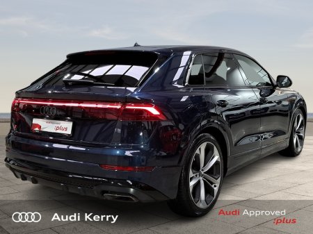 2024 Audi Q8 55TFSI E 394BHP QUATTRO S-LINE AUTOMATIC €84,900 thumbnail