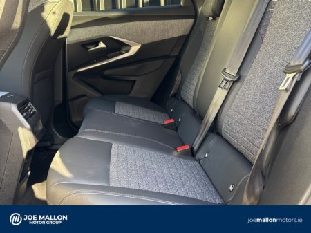 2025 Peugeot 3008 - thumbnail 10