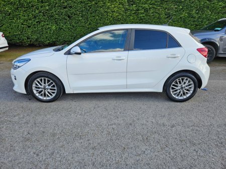 2017 Kia Rio 1.0 T-GDI 98BHP 3 5DR €9,250