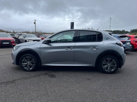 2023 Peugeot 208 - view 3