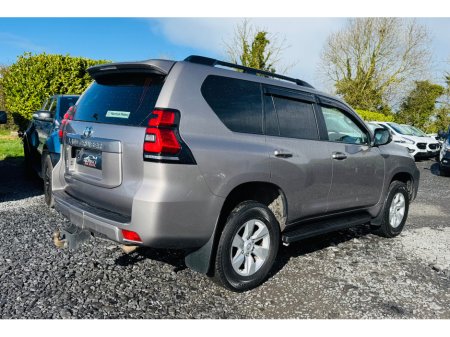 2022 Toyota Landcruiser - thumbnail 7